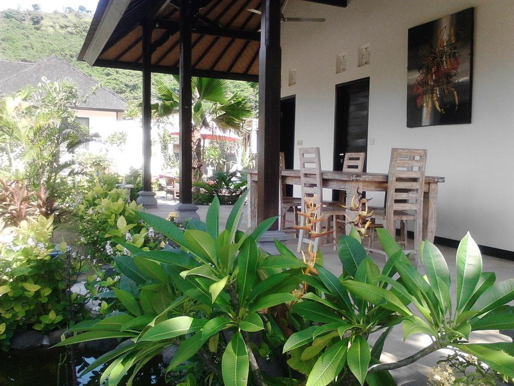 Taman Dewi Sri Villa Et Bungalow 페무테란 외부 사진