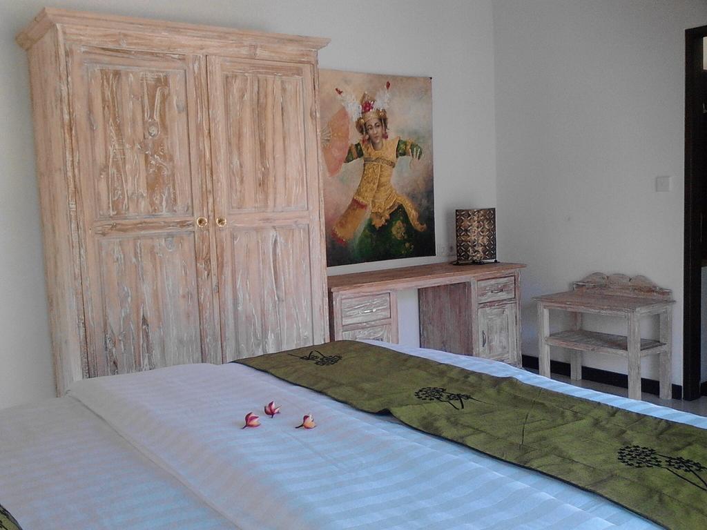 Taman Dewi Sri Villa Et Bungalow 페무테란 객실 사진