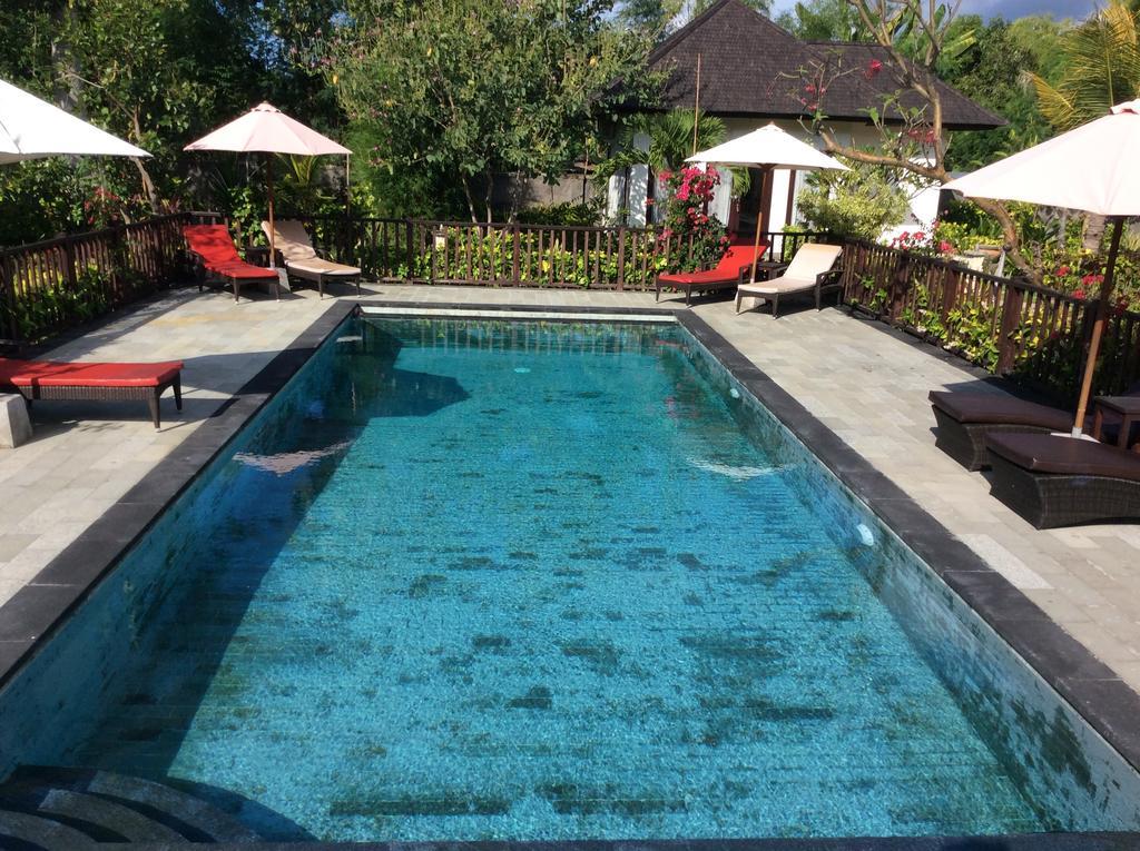 Taman Dewi Sri Villa Et Bungalow 페무테란 외부 사진