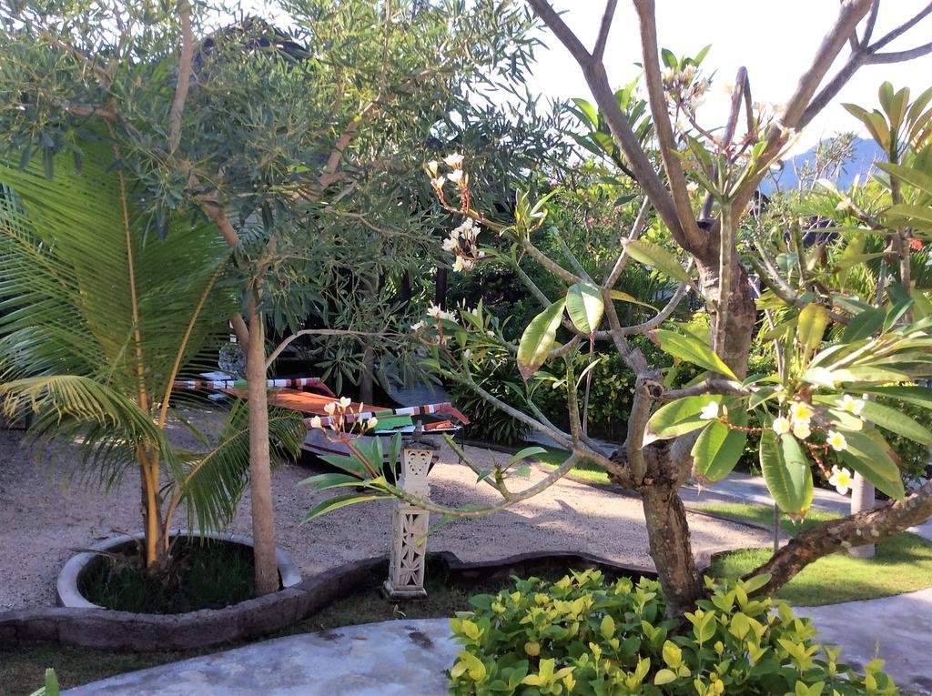 Taman Dewi Sri Villa Et Bungalow 페무테란 외부 사진